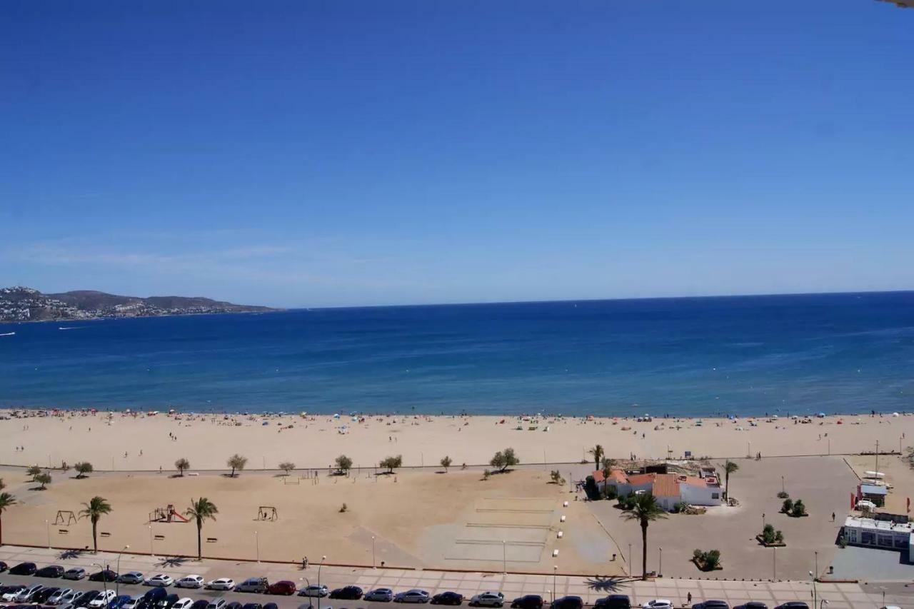 Holidays P14 Sea View Empuriabrava Eksteriør billede
